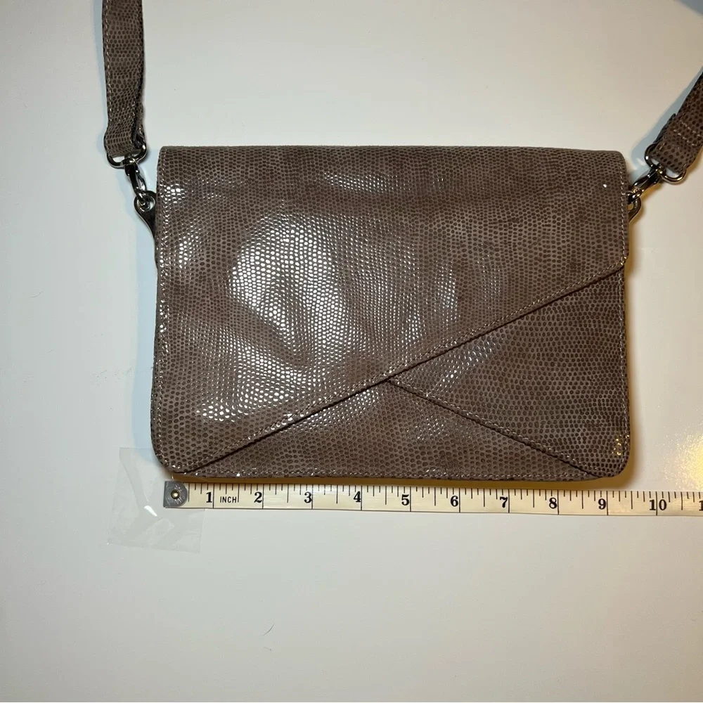 Van Eli Clutch Purse Handbag Faux Suede Snakeskin Pattern